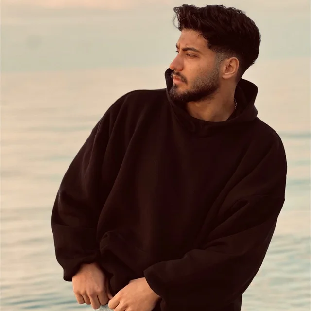 امیر منصوریان